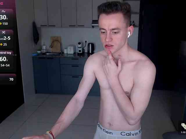 vch69- Sex Cam Show