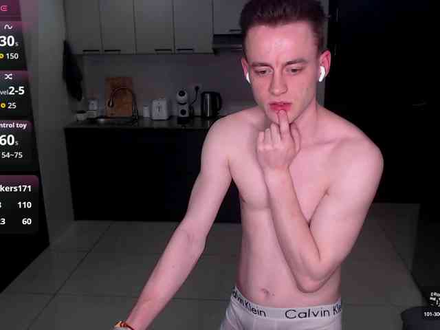 vch69- Sex Cam Show