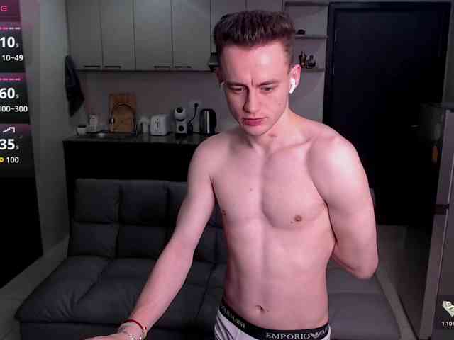 vch69- Sex Cam Show