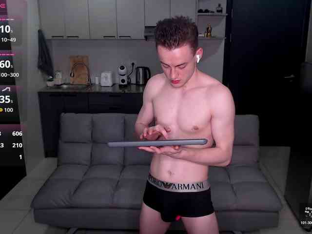 vch69- Sex Cam Show