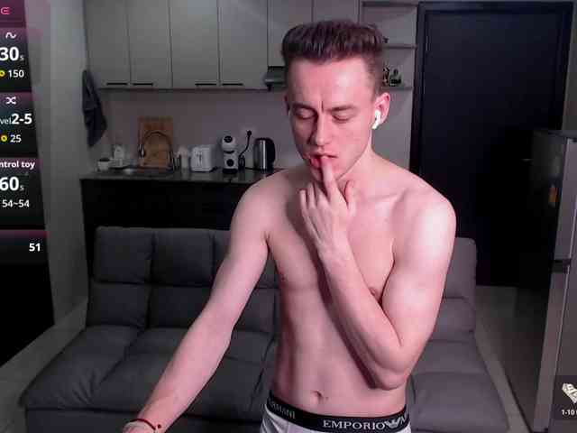 vch69- Sex Cam Show