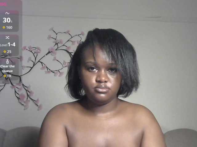 miss-caramel live cam on BongaCams