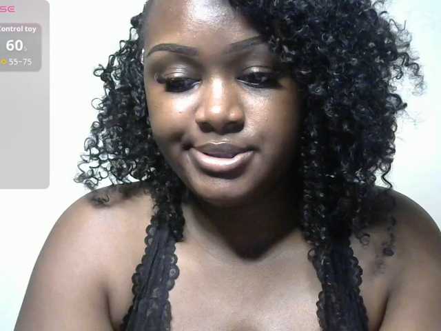 miss-caramel live cam on BongaCams