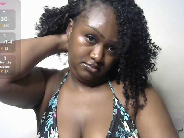 miss-caramel live cam on BongaCams