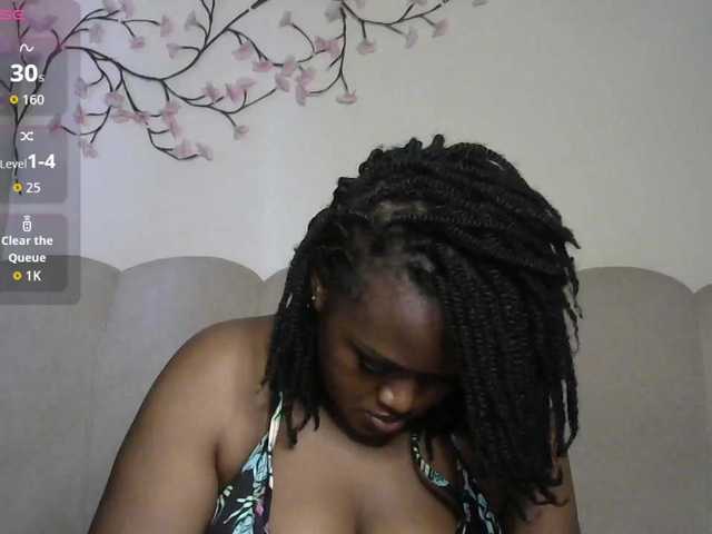 miss-caramel live cam on BongaCams