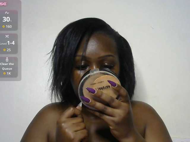 miss-caramel live cam on BongaCams