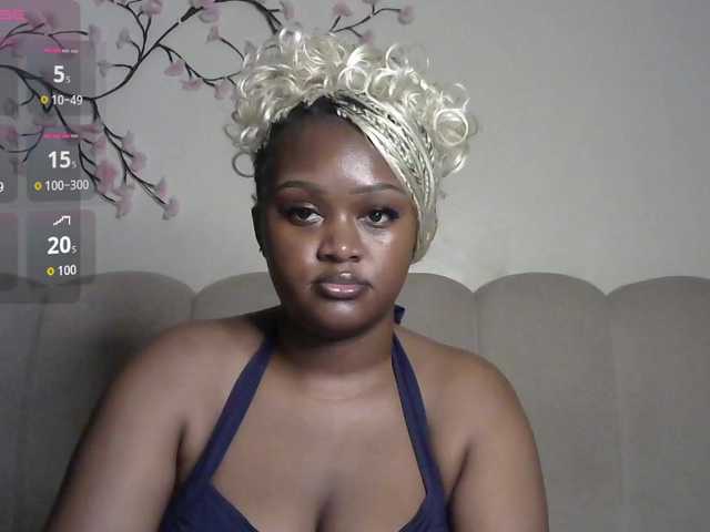 miss-caramel live cam on BongaCams