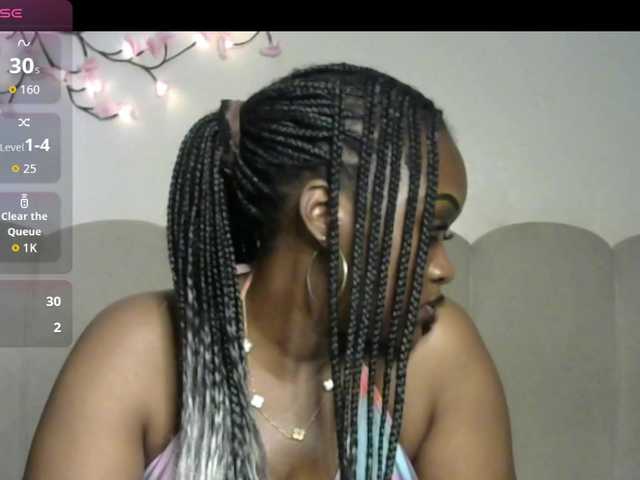 miss-caramel's BongaCams show and profile