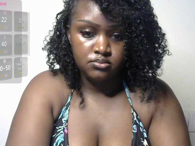 miss-caramel live cam preview