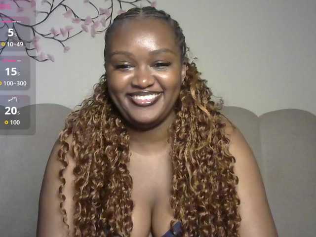 miss-caramel live cam on BongaCams