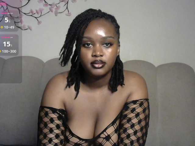 miss-caramel webcam