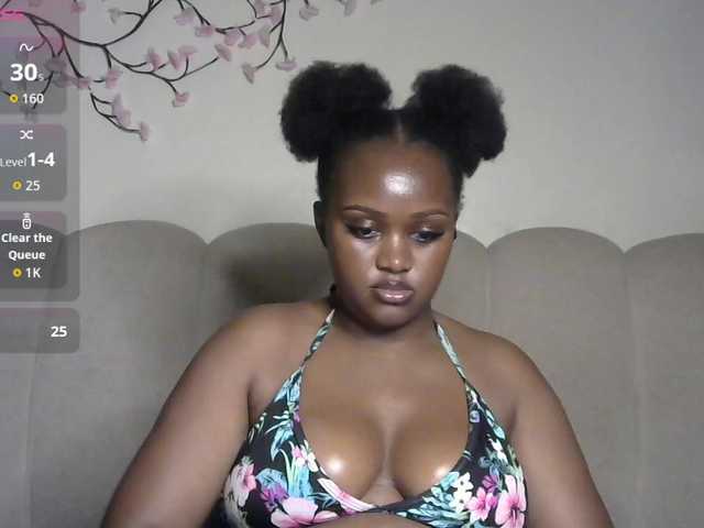 miss-caramel live cam on BongaCams