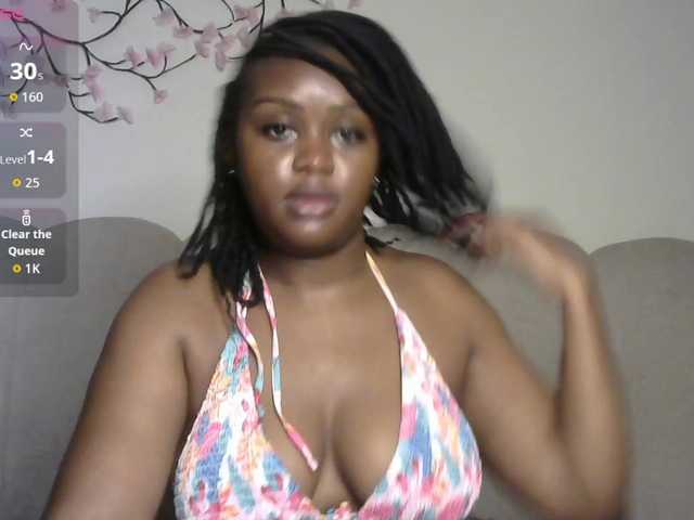 miss-caramel live cam on BongaCams