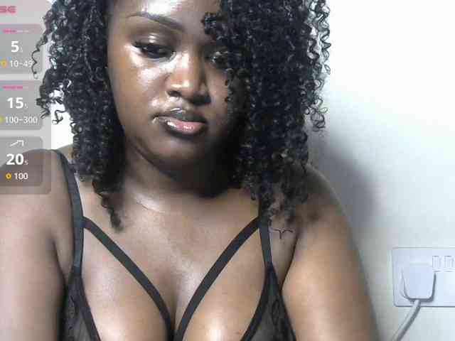 miss-caramel webcam
