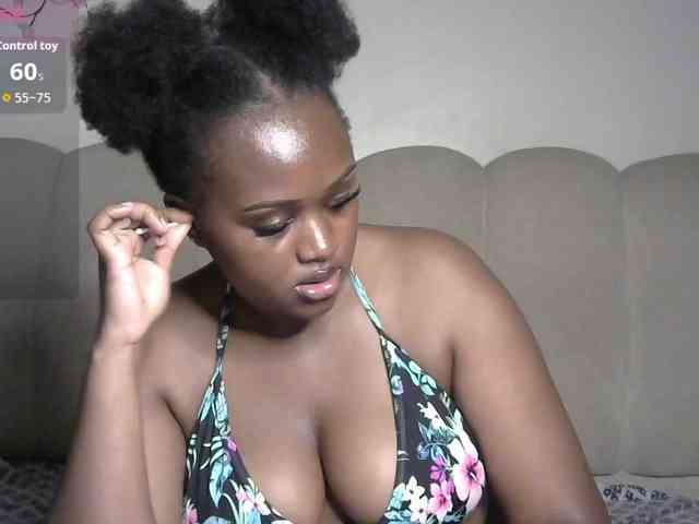 miss-caramel webcam