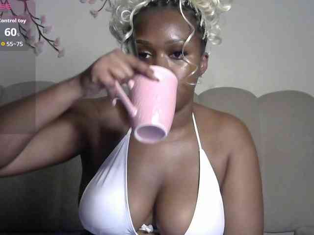 miss-caramel webcam