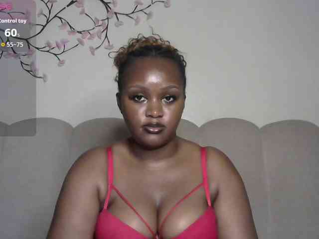 miss-caramel webcam