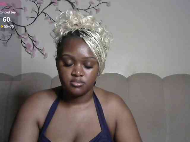 miss-caramel webcam