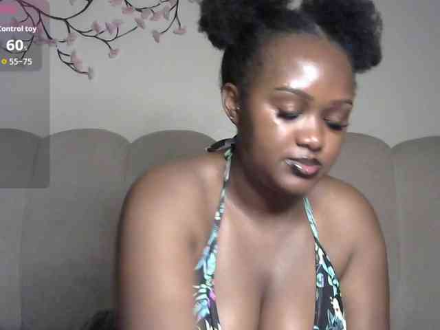 miss-caramel webcam