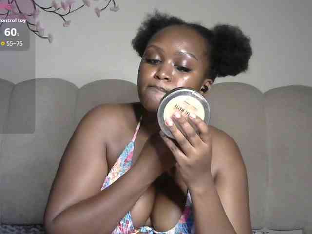 miss-caramel webcam
