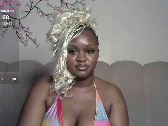 miss-caramel webcam