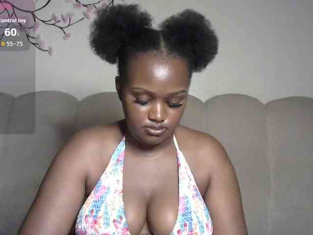 miss-caramel webcam