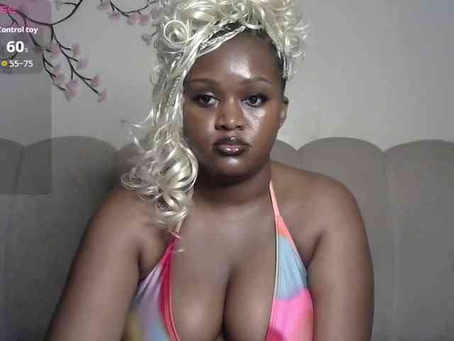 miss-caramel webcam
