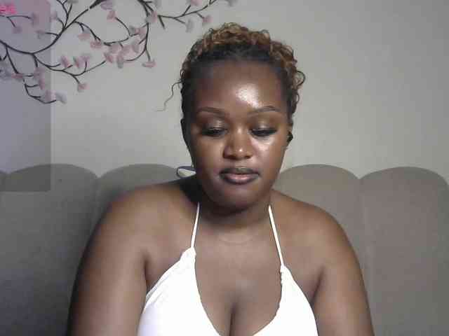 miss-caramel webcam