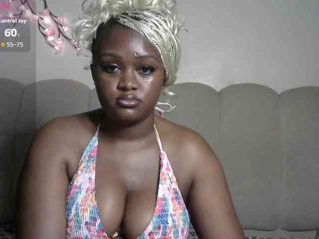 miss-caramel webcam