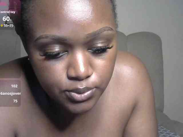 miss-caramel webcam