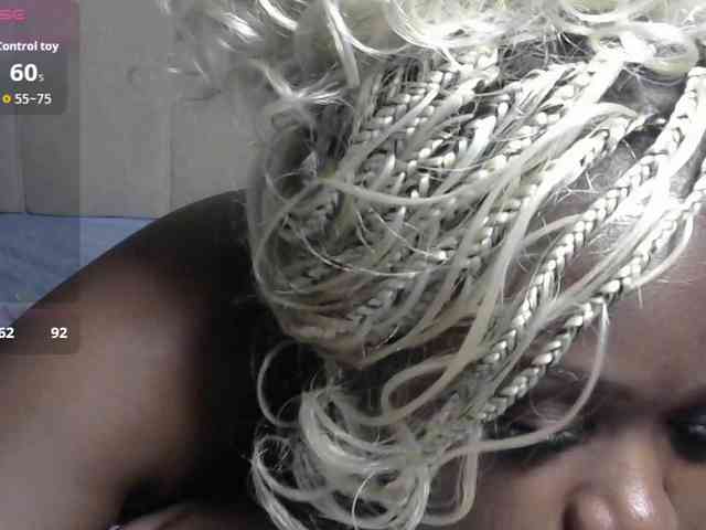 miss-caramel webcam