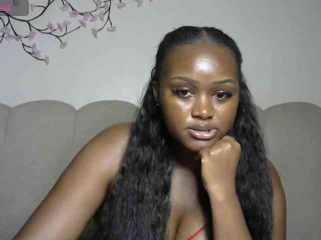 miss-caramel webcam