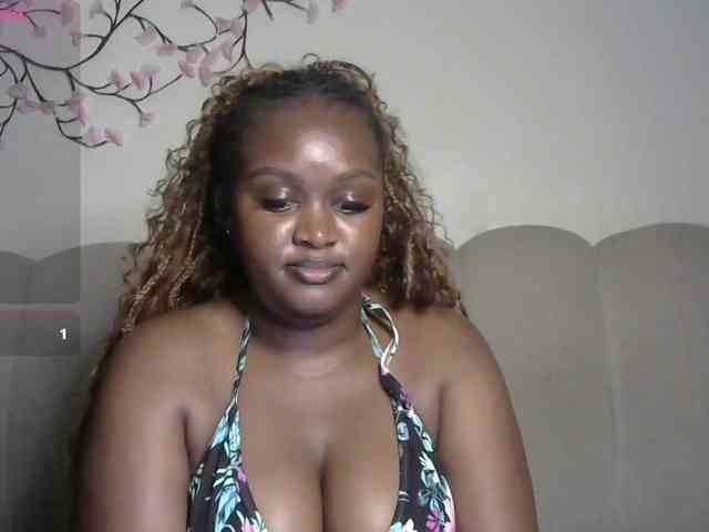 miss-caramel webcam