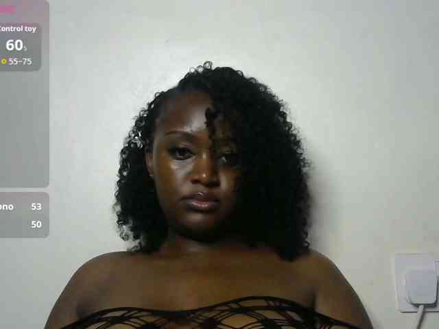 miss-caramel webcam