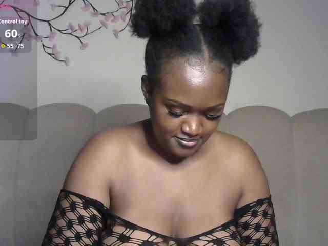 miss-caramel webcam