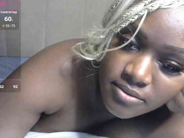 miss-caramel webcam