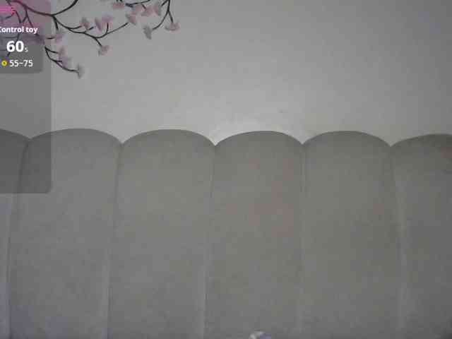 miss-caramel webcam
