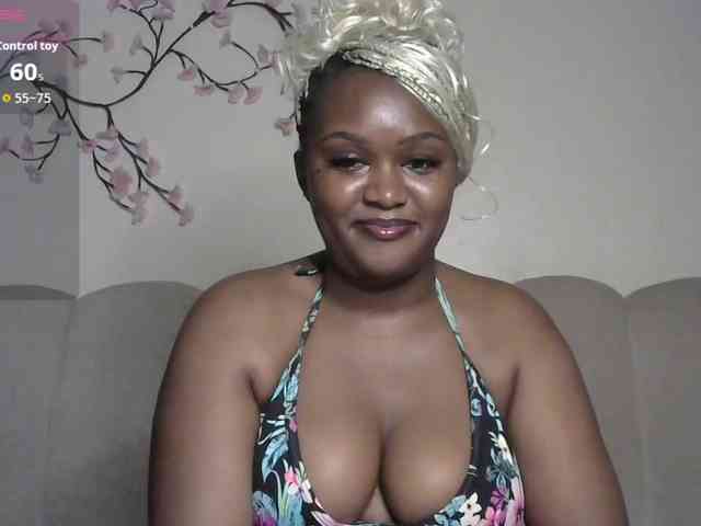 miss-caramel webcam
