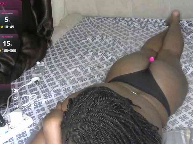 miss-caramel webcam