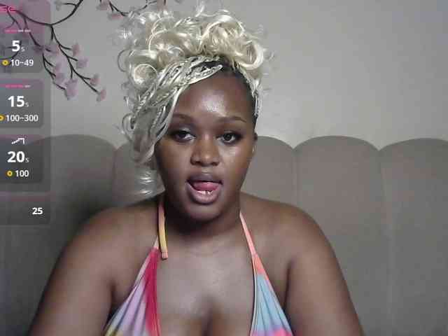 miss-caramel Live Webcam on BongaCams