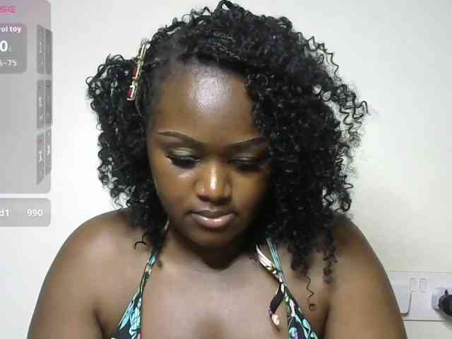miss-caramel webcam