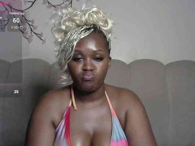 miss-caramel webcam