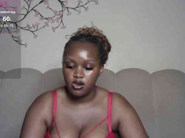 miss-caramel webcam