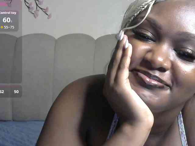 miss-caramel webcam
