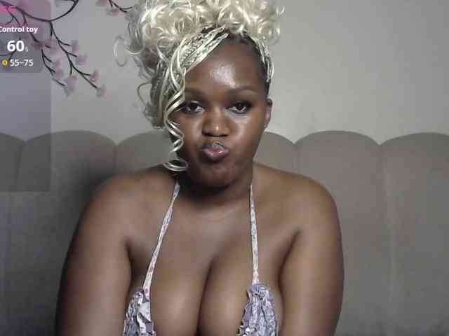 miss-caramel webcam