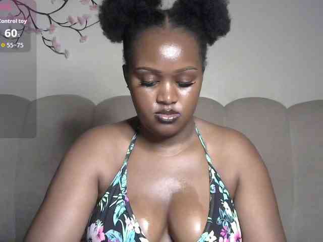 miss-caramel webcam