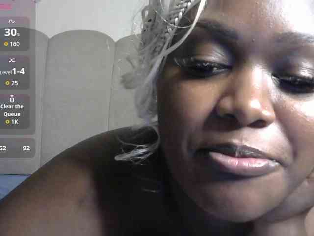 miss-caramel webcam