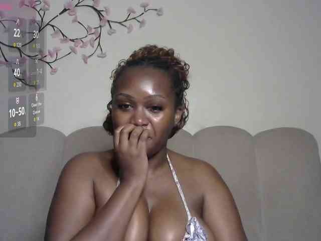 miss-caramel webcam