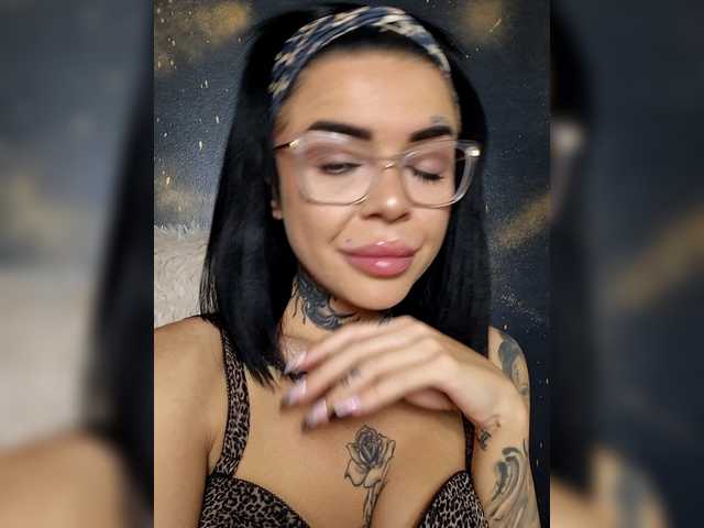 NalaPaw's BongaCams show and profile