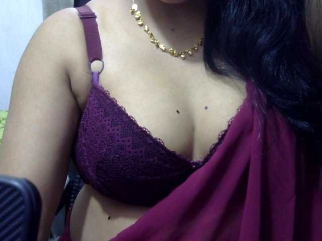 Jerin25 live cam on BongaCams